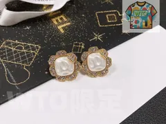 【今日特価】Chanel シャネル ヴィンテージ ダブル C イヤリング