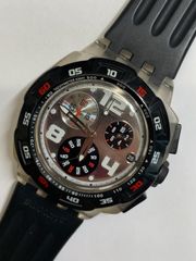 美品】スウォッチ レッド×ブラック クロノ カレンダー - メルカリ