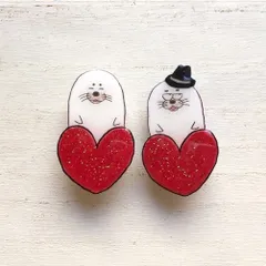 ブローチ　ペア　アザラシ　かわいい　ハンドメイド