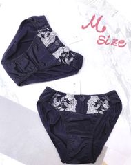 R-KOMO 黒色地に白色花柄ショーツＭサイズ２枚セット ‐R101