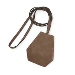 ☆ CHOCO ☆ キークロシェット キークロシェット キーケース クロシェット 首掛け 鍵入れ 鍵ケース キーアクセサリー 鍵 カギ 男女兼用 キーホルダー キーリング おしゃれ かわいい シンプル 便利 持ち運び 合皮 出し入れ可能 ネックレス