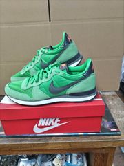 NIKE INTERNATIONALIST 新品US8.5☆631754-006 - メルカリ