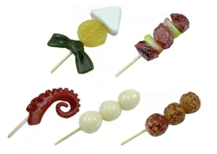 おでん 焼き鳥 串 食品サンプル キーホルダー キーリング １個  グッズ 雑貨 食べ物 おしるこ 海外 土産 プレゼント アクセサリー 誕生日 記念日 select ギフト などに