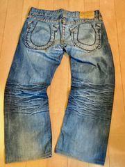 TRUE RELIGION BOBBY SUPER T サイズ33