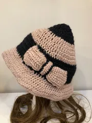 ハンドメイドバ　ブラック＆ベージュ　ケットハット　　クラッシュハット　クラッシャーハット　ニット帽　ベレー帽
