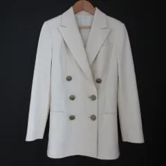 極美品✨ブルネロクチネリ モニーレ装飾 テーラードジャケット 袖ライン 40 白 極美品✨ブルネロクチネリ モニーレ装飾 テーラードジャケット