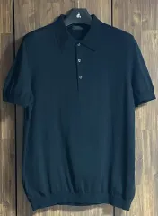 2025年最新】prada ニットポロの人気アイテム - メルカリ