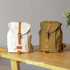 帆布×本革　リュック　背面ポケット付き　撥水　バックパック　マザーズバッグ　名入れ　リュックサック　２色展開