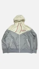 Nike(ナイキ） ウィンドランナー (ウインドブレーカー)