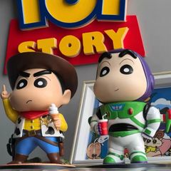 クレヨンしんちゃん しんのすけ ウッディ バズライトイヤー リトルグリーンメン  ペンギン フィギュア