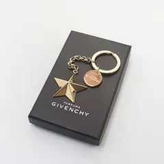 美品 ジバンシー 箱付 ゴールド キーホルダー 星形 KRK 2000000 NSK