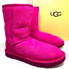 【ほぼ未使用・保存箱付】UGG アグ Classic Short クラシックショート ピンク 22cm　革靴 ブーツ ムートンブーツ  カジュアル 本革 本皮 レディース