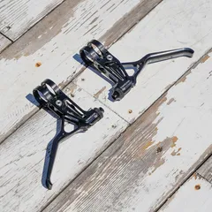 FUN SLY Brakelever ブラック ハンドルクランプ径22.2mm 左右セット CNC アルミ削りだし超軽量ブレーキレバーのサムネイル