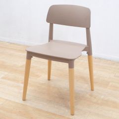 ダイニングチェア スタッキングチェア グレージュ 木製 肘無 椅子 北欧風 カフェ おしゃれ ミーティングチェア EG17539 中古オフィス家具