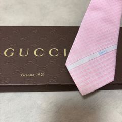 美品 GUCCI グッチ シルク 100％ ピンク 総柄 254-704