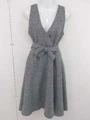 ◇ ◎ fifth フィフス ノースリーブ 膝下丈 ワンピース グレー レディース  【中古】 【1204110008126】のサムネイル