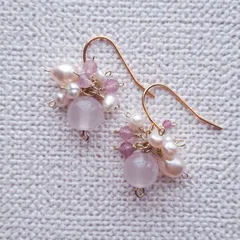 淡水パールと天然石の小ぶりピアス【058】