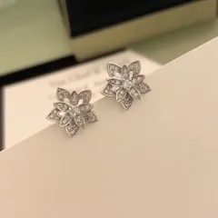 ?Vca Van Cleef & Arpels ロータス中空イヤリング、ミニスタイル、  フル ダイヤモンド ロータス シングルフラワー イヤリング｜本日限定特価｜新品未使用