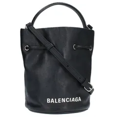 2023年最新】バレンシアガ balenciaga ドローストリングバッグ xs