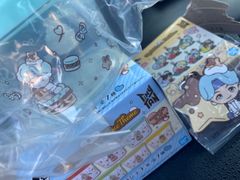 이치 반 쿠지 tinytan 윤기 SUGA 컨테이너 고무 매력