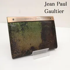 美品✨ ジャンポールゴルチエ　PVC　メタルプレート　ショルダーバッグ　カーキ ジャンポールゴルチエJean Paul GAULTIER メタルプレートレザー