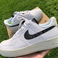 NIKE AIR FORCE 1 '07 SE 限定カラー　23.0cm