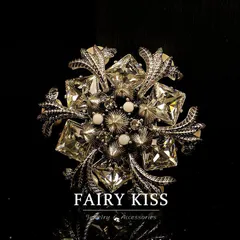 ブローチ フランス風 ヴィンテージ 精巧 人工ダイヤモンド ガラス パール 気質 雪 個性的なデザイン 合わせやすい 高級感XuA290