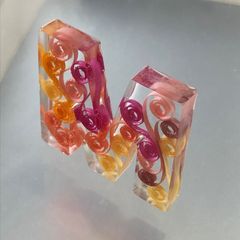 特別価格！アルファベット　イニシャルキーホルダーMレジン&クイリング オブジェ
