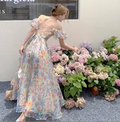 【新品・未使用】可憐な花柄 オフショルダーロングワンピース 背中レースアップ