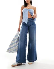 【送料無料】 オンリー レディース デニムパンツ ボトムス ONLY California mid waist super wide leg jeans in dark blue denim Dark blue denim