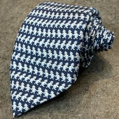 フランス製 HERMES エルメス シルク ネクタイ 総柄 ホッキョクグマ ポーラベア 北極熊 くま クマ ネイビー 紺