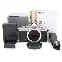■シャッター数891枚！新品同様■ Nikon Z fc ボディ シルバー ミラーレス一眼カメラ ニコン