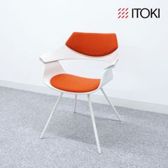 【中古品】ITOKI イトーキ DA チェア オフィス ダイニング アーム チェア グライド ファブリック ホワイト 定価13万