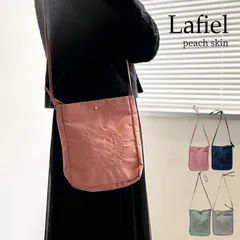 Lafiel ラフィール ショルダーバッグ レディース 軽量 小さめ 斜めがけ ピーチスキン風 花刺繍 フラットバッグ コンパクト ポシェット 旅行 散歩 お出かけ