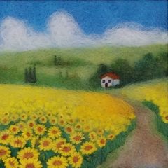 く*ん様 羊毛フェルト　羊毛絵画　『里の夏とひまわり畑』ハンドメイド　羊毛刺繍 く*ん様 羊毛フェルト 羊毛絵画 『里の夏とひまわり畑
