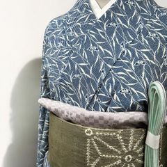 竺仙 老舗名店 綿縮両面染浴衣 涼やかで粋な柄はさすがです - メルカリ