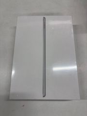 【未使用・シュリンク破れあり】Apple(アップル) iPad 10.2インチ 第9世代 Wi-Fi 64GB MK2L3J/A シルバー 銀 4549995249996