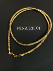 美品 NINARICCI ニナ・リッチ ゴールドトーンのスプリングネックレス