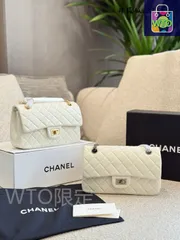 【今日特価】Chanel シャネル cf2.55ミディアムサイズ クラシックで復古的