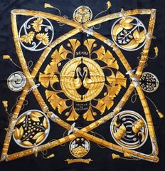 Hermès スカーフ