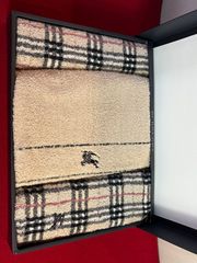 〖 未使用品 〗バーバリー　タオルセット
