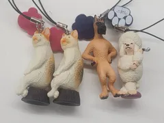 M トレーディングフィギュア 朝隈俊男シリーズ 犬のくらし PART2 プードル/犬の毎日 グレード・デーン/猫の毎日 三毛猫×2 ストラップ キーホルダー 4点セット