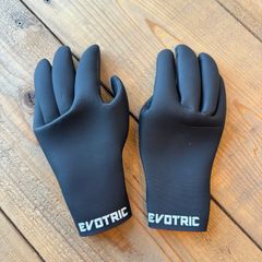 新品 サーフィン用 グローブ Lサイズ サーフグローブ EVOTRIC 遠赤外線保温 伸縮 軽量素材 日本規格 ALL2mm