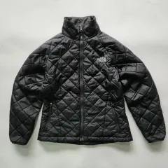 THE NORTH FACE(ザノースフェイス) キルティング 軽量ダウン