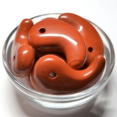 レッドジャスパー　35ｍｍ勾玉　2個セット　　☆天然石 高品質