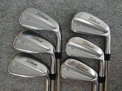 T100(2023年) 5-9i ＋ Vokey SM10 46゜F10 - メルカリ