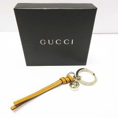 良品 GUCCI グッチ 324403 インターロッキング Gロゴ キーリング キーホルダー レザー イエロー 本革 箱付き レディース メンズ ユニセックス E067B