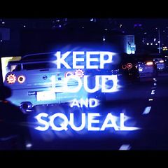 KEEP LOUD AND SQUEAL STICKER - ステッカー