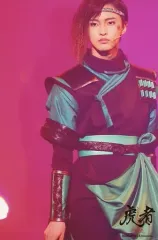 【中古】生写真(ジャニーズ) ジャニーズJr./佐藤新/ライブフォト・膝上・2Lサイズ/「虎者 NINJAPAN 2020」ステージフォト