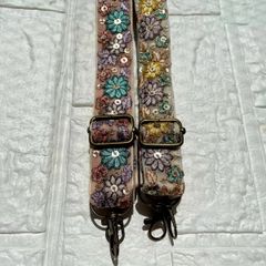 Item thumbnail for item 70eb1b7b-94fc-4714-b59b-bce15f04928e